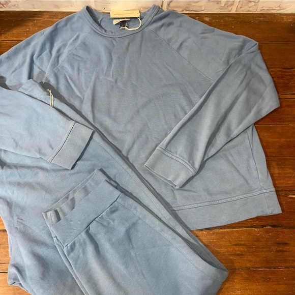Universal Thread Blue Jumpsuit Relaxed Fit - Picture 1 of 5